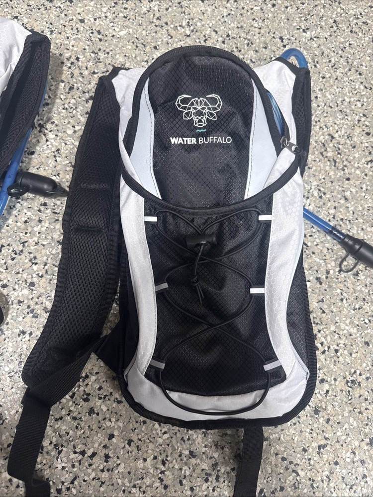 Water Buffalo 2 PACK Bundle - Road Runner Hydration Backpack w/2L Bladder EUC