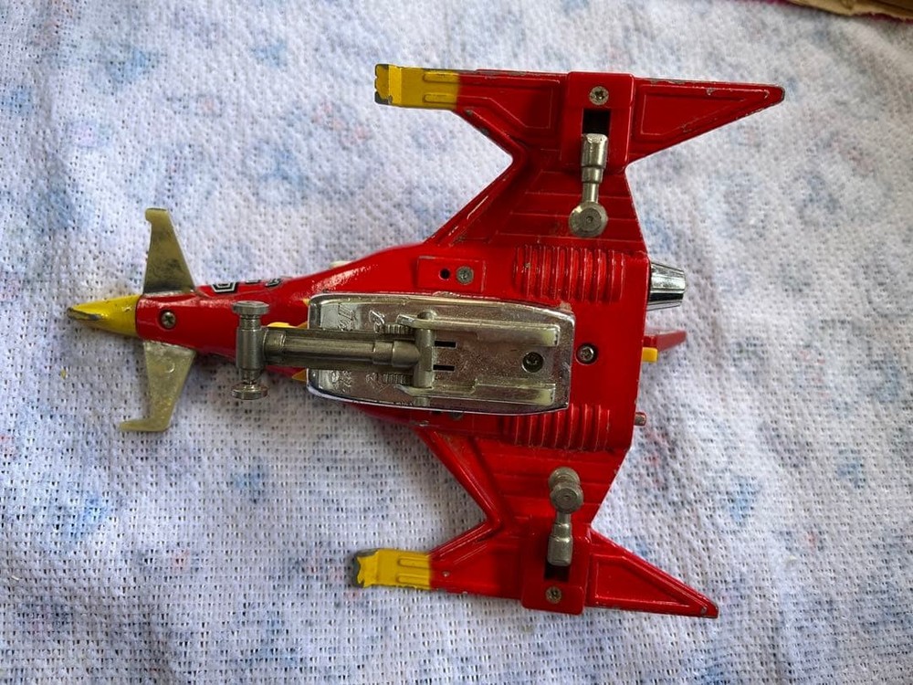 Science Ninja Team Gatchaman II G-1 Eagle Sharp