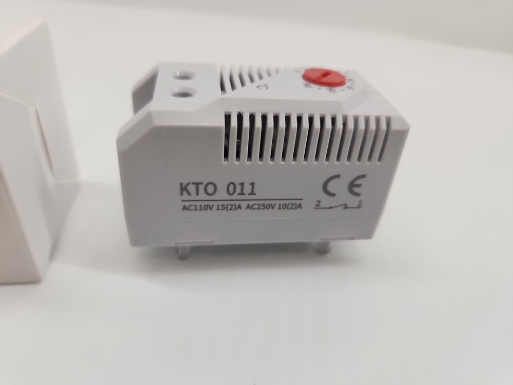 Mechanical Thermostat 0-60℃ Adjustable Compact N.O Temperature Controller Switch