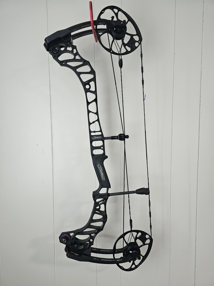 Mathews Vertix Compound Bow