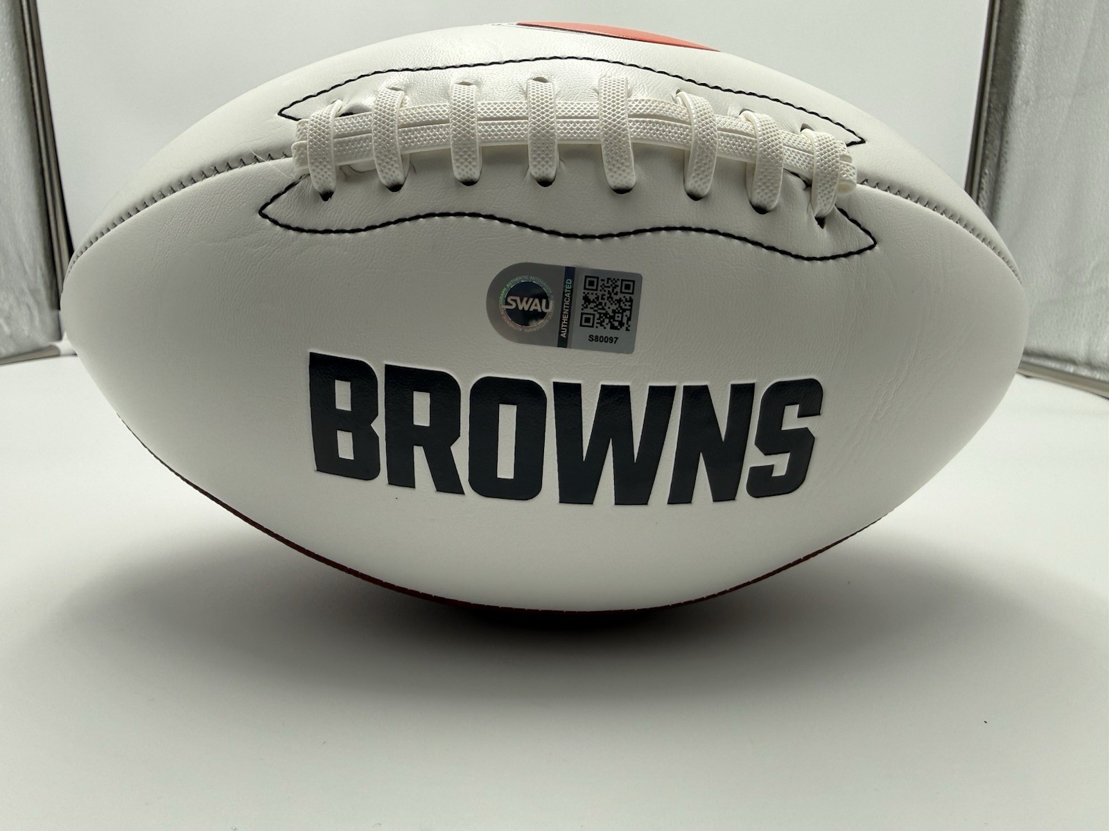 Harold Fannin Jr. Signed Full Size NFL Cleveland Browns Team Football SWAU COA