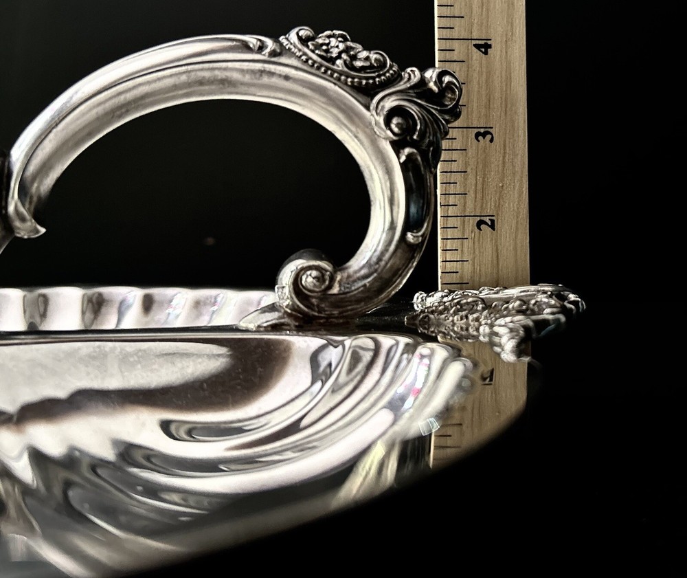 Wallace Baroque 3 Shell Handled Bon Bon Candy Relish Mint Tray Bowl Platter #220