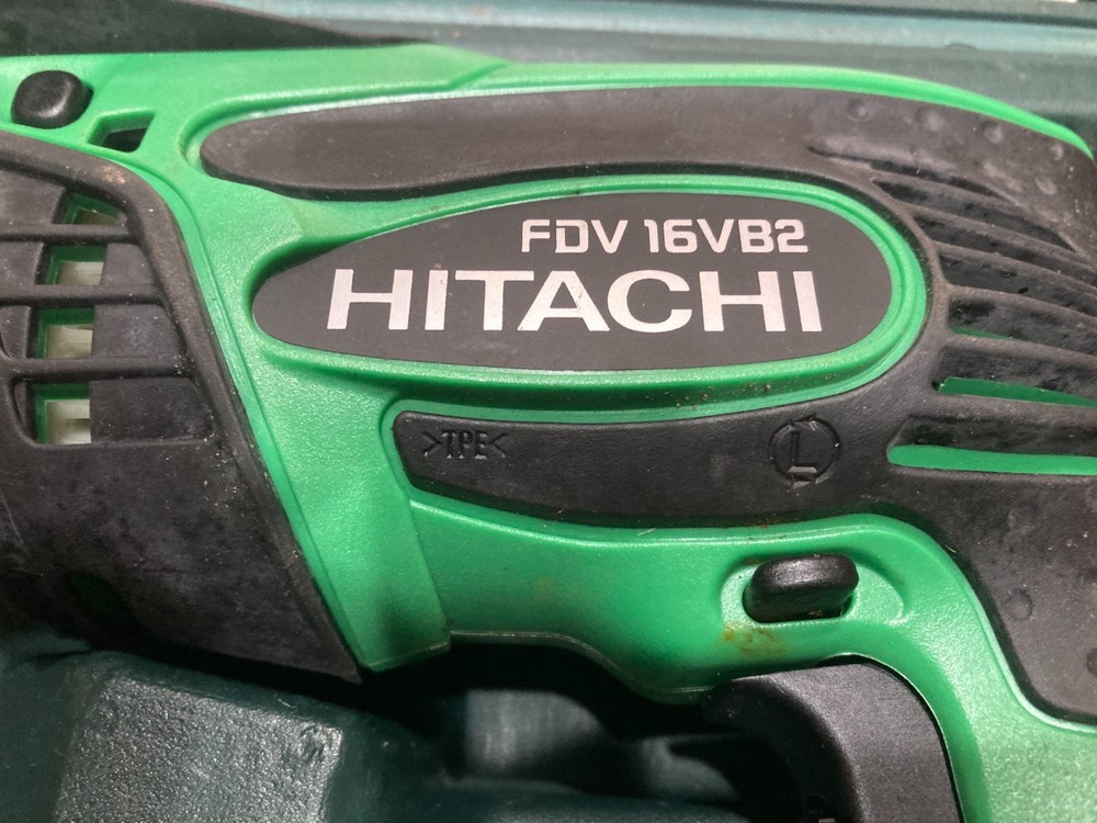 Hitachi FDV 16VB2 Hammer Drill - Includes Case and chuck key - Tested & Working