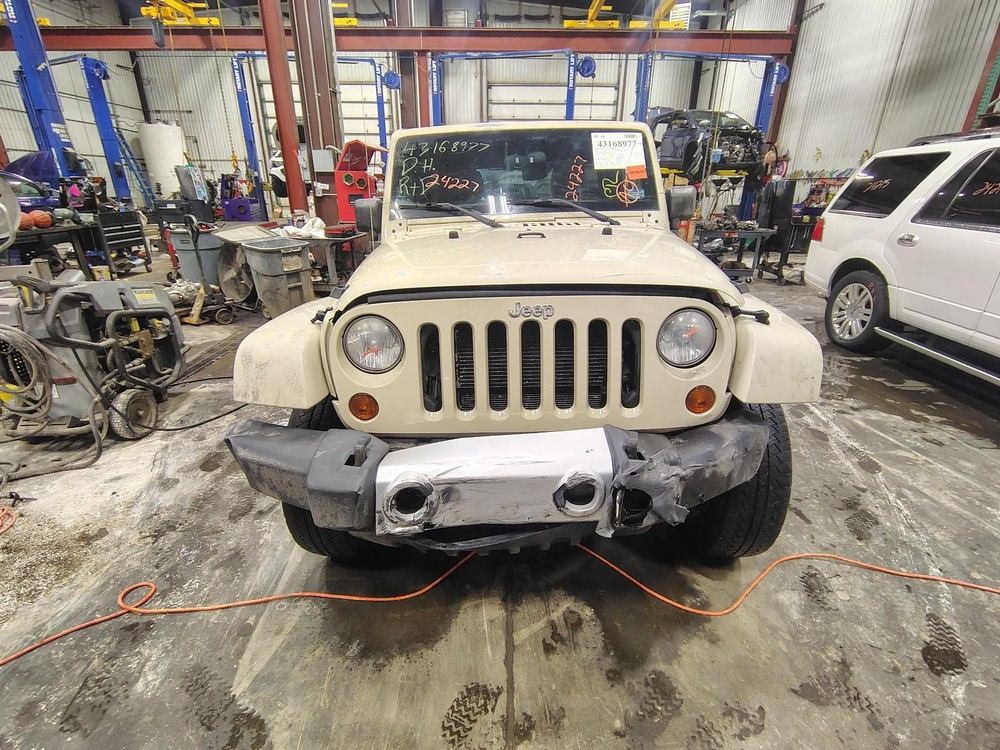 Used A/C Selector Switch fits: 2012 Jeep Wrangler w/automatic temperature contro