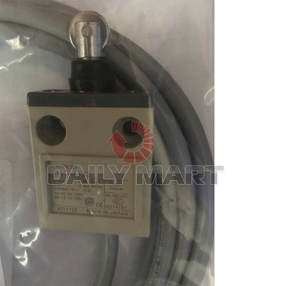 Brand New in Box Omron D4C-4332 Limit Switch