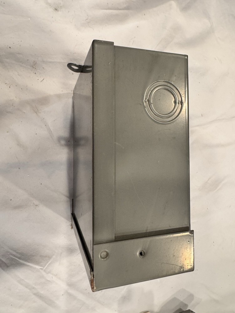 Westinghouse 30 Amp Disconnect With Fuses