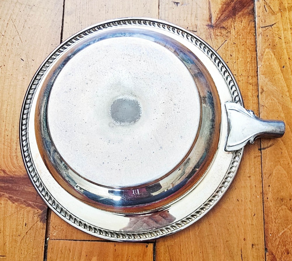 Sheridan Serving Covered Dish 2 QT Pyrex Chafing Stand + Burner Silverplate