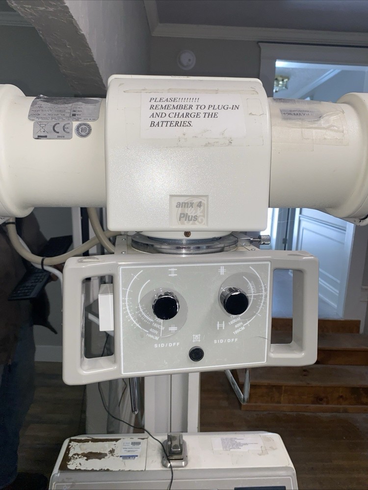 GE AMX-4 Plus Portable Mobile Radiography System