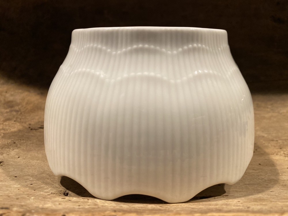 AK Kaiser Germany Teapot Warmer Base