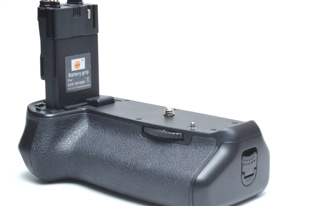 Camera Battery Grip For Canon EOS 70D 80D 90D BGE14