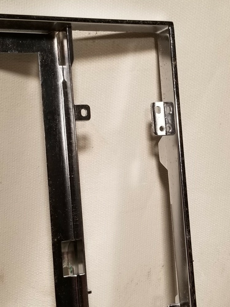 Amana D7666402 bezel - outercase