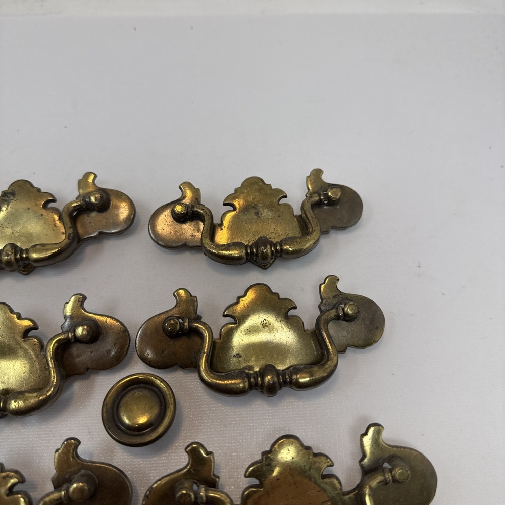 12 - Vintage Chippendale Style Drawer Pull B-681-0 & 3 Round Pulls