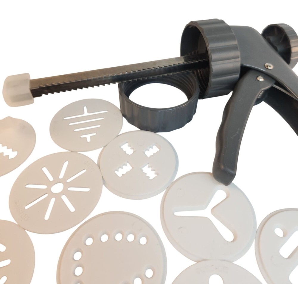 Wilton Cookie Press With 12 Interchangeable Disc Plates For Baking & Decorating