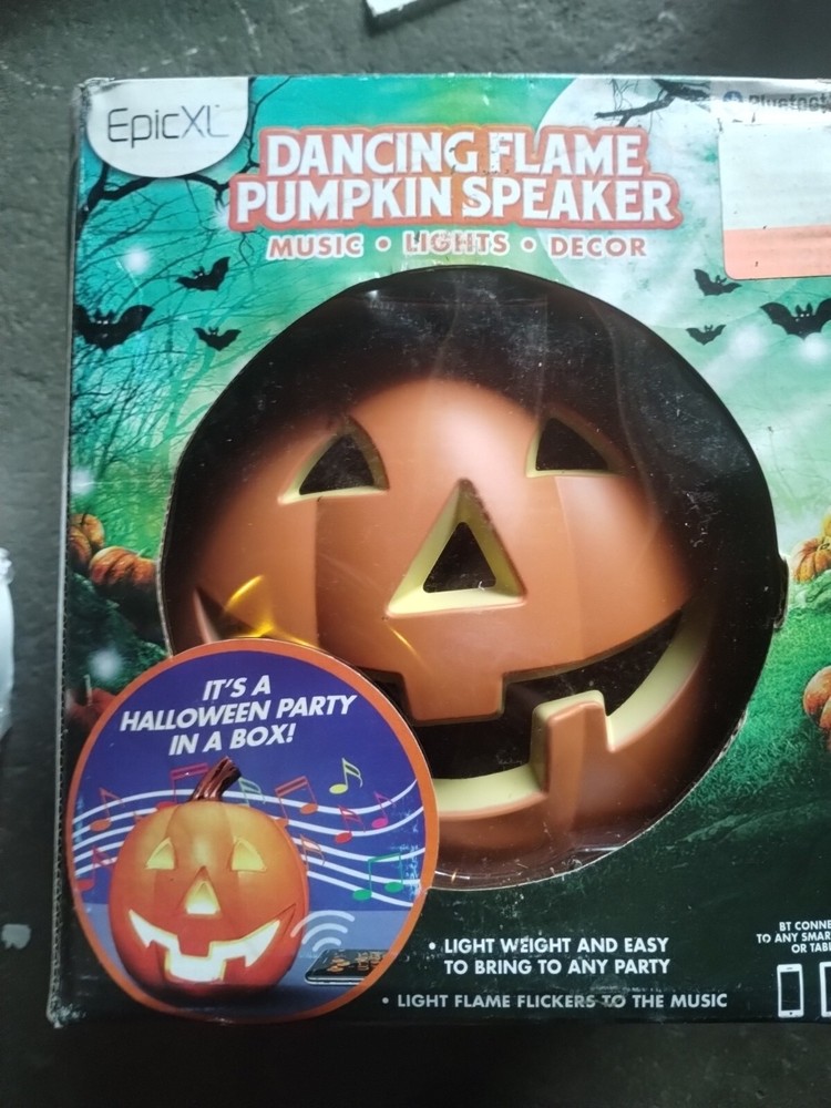 Epic Xl Dancing Flame Pumpkin.Speaker-bluetooth