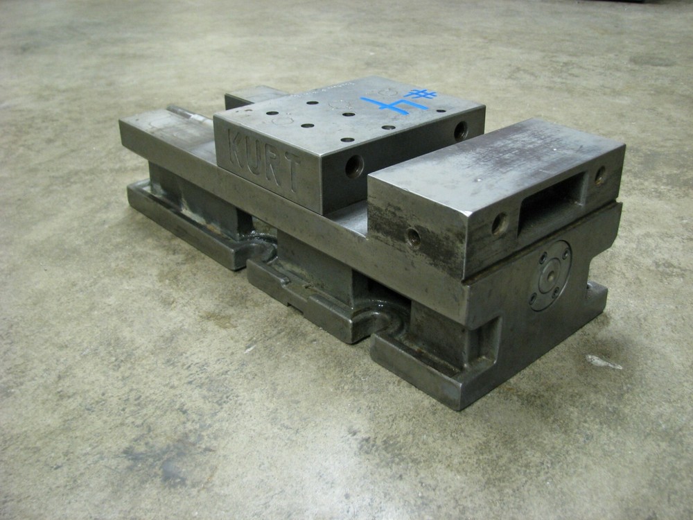 KURT Angle Lock Mill Vise 6"