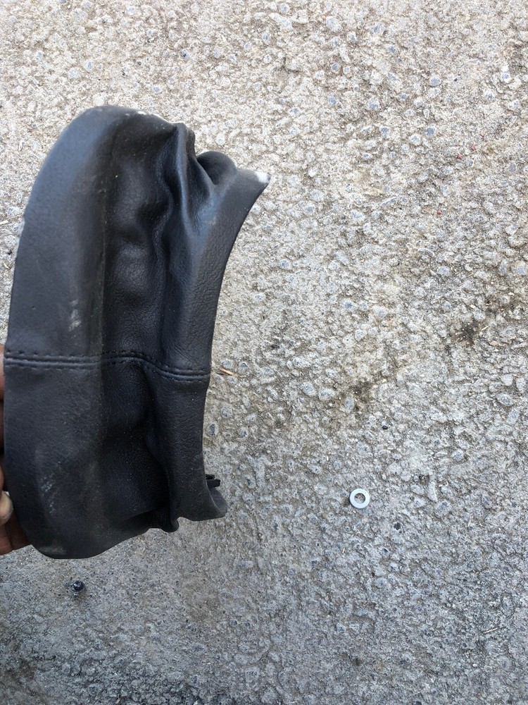 Range Rover L322 Steering Wheel Column Plastic Surround Leather