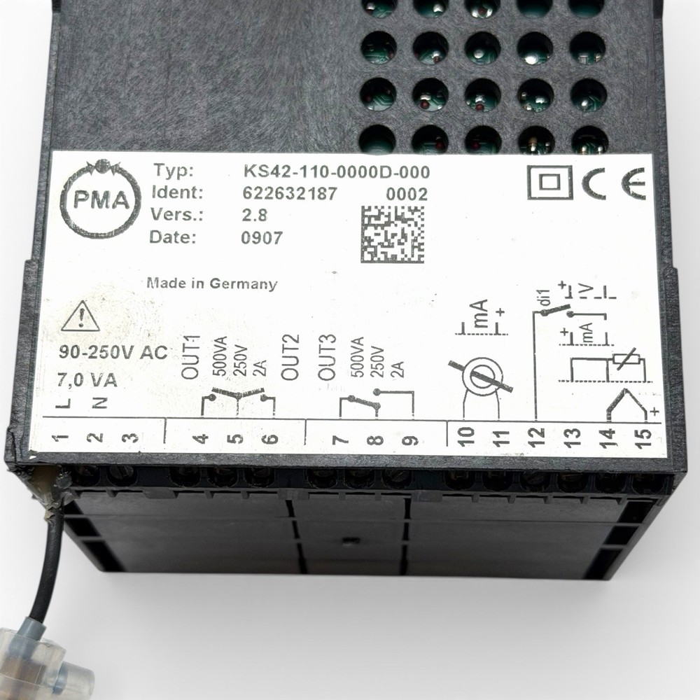 PMA KS42-110-0000D-000 Temperature Controller