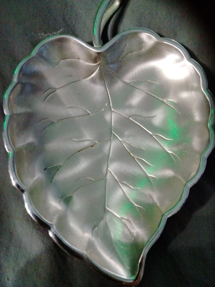 Silverplated Leaf ,Tarnish Free Candy Dish