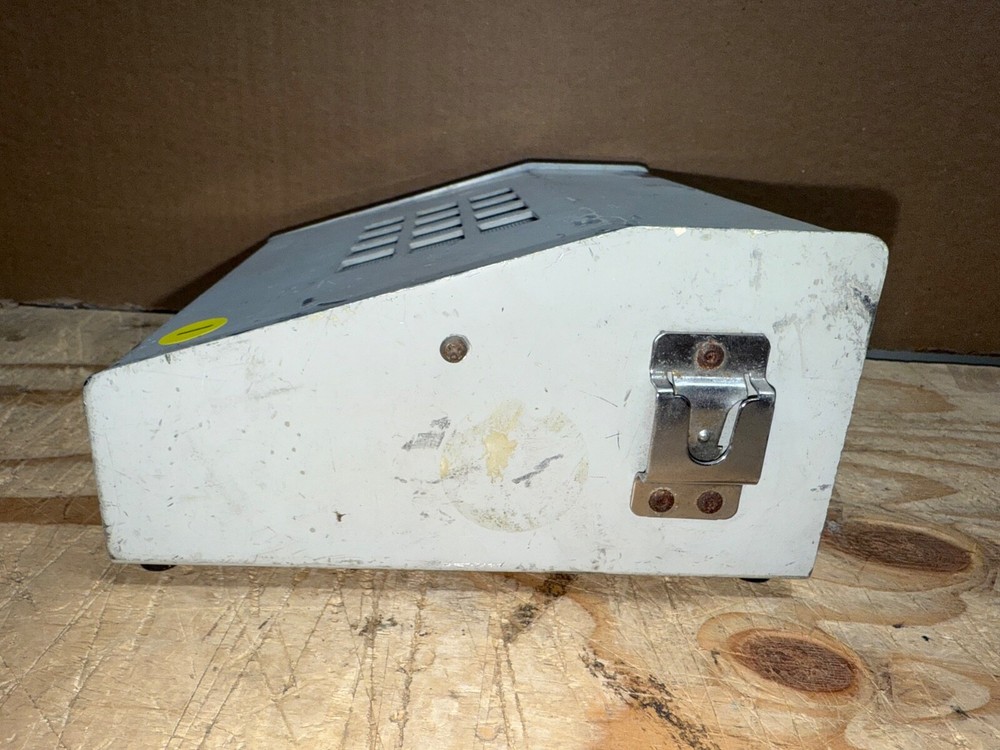RTS SYSTEMS TW INTERCOM SYSTEM USER STATION MODEL SPK-300 (#1)