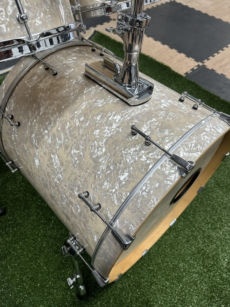 SJC Custom Drums Marine Pearl !!