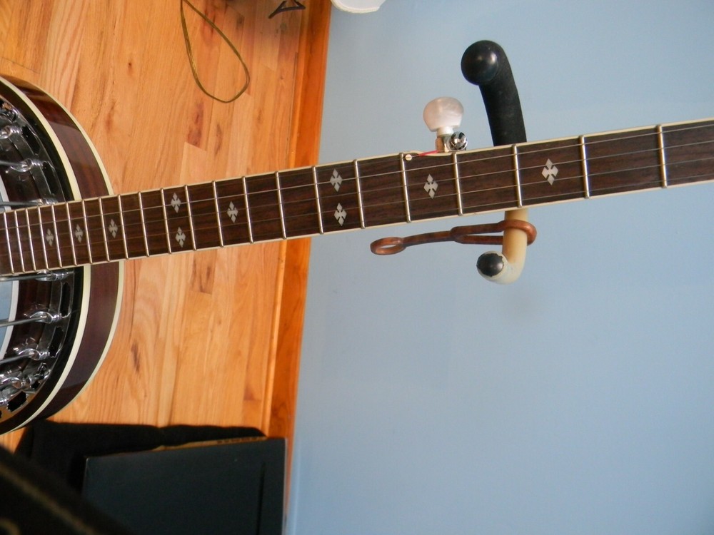 IBANEZ BANJO
