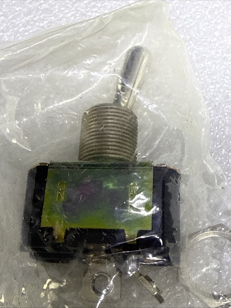 ST42A On Off Toggle Switch