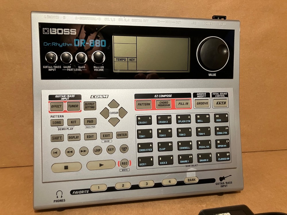 Boss Dr-880 Dr. Rhythm Drum Machine