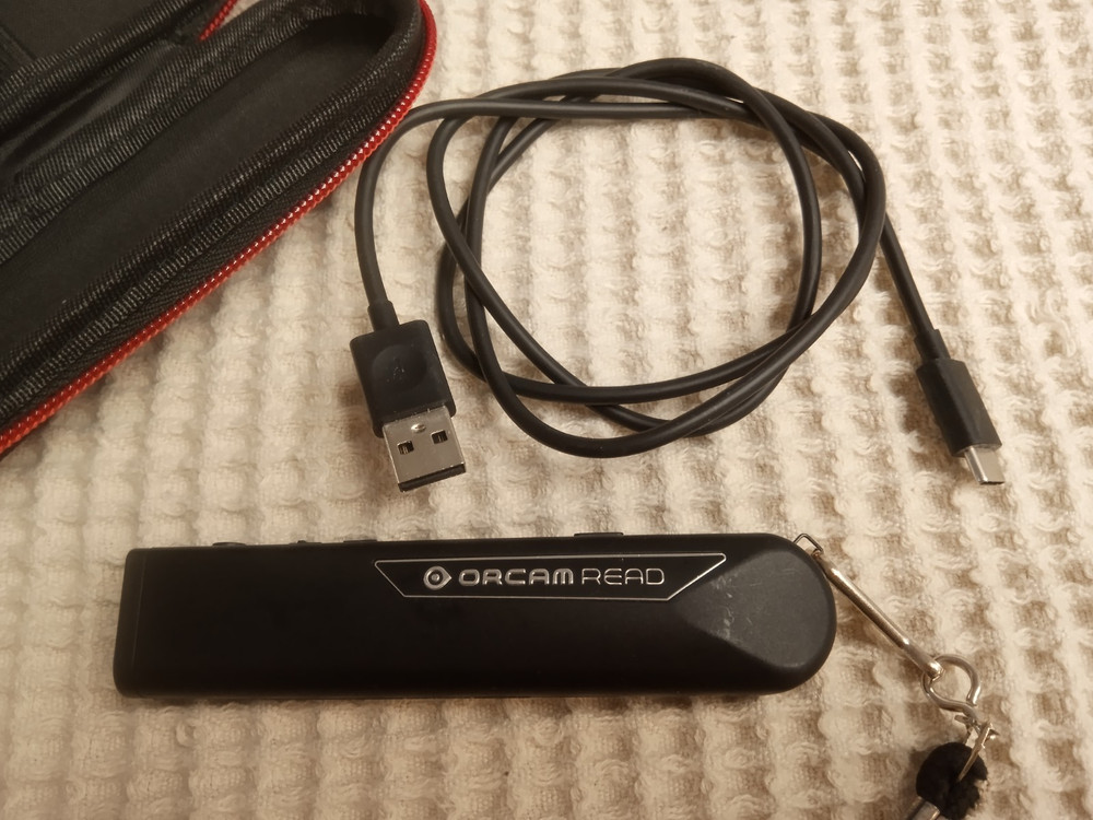 OrCam Read Portable Rechargeable pen reader v9