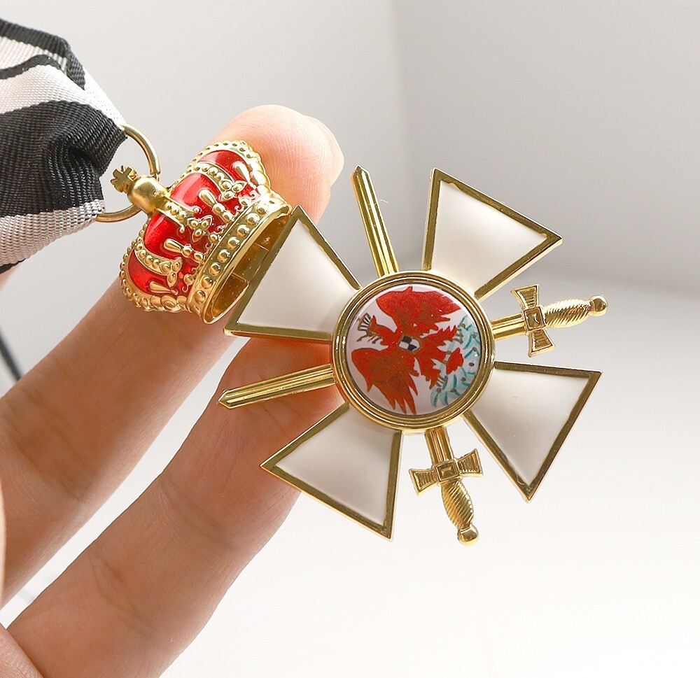 German Prussian Kingdom Third Class Red Eagle Medal War High Quality Replica