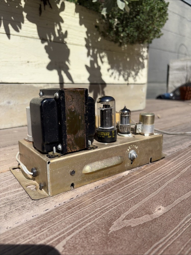 Executone Tube Amplifier