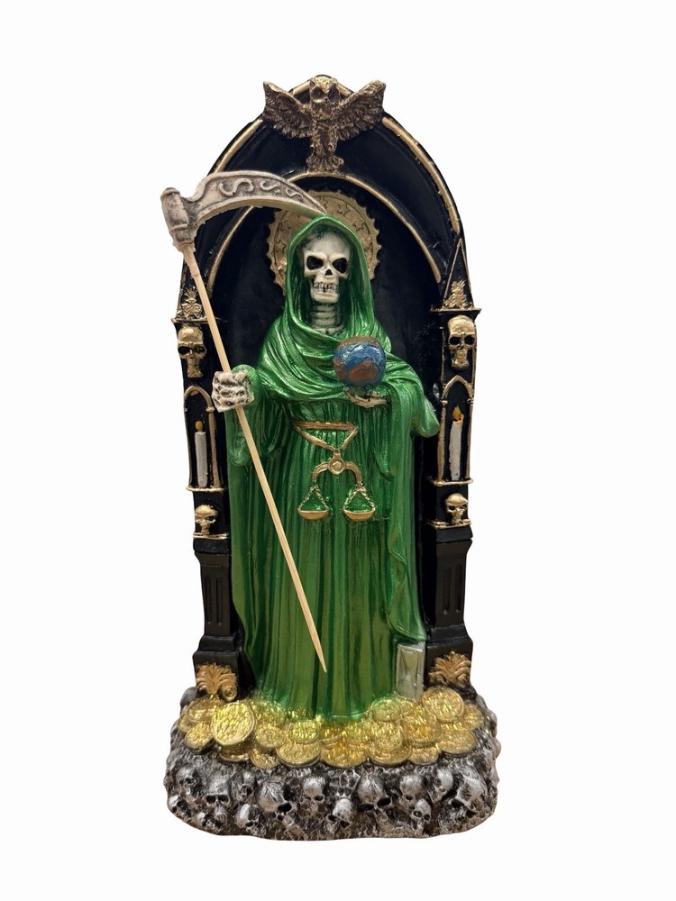 Santa Muerte En Capilla