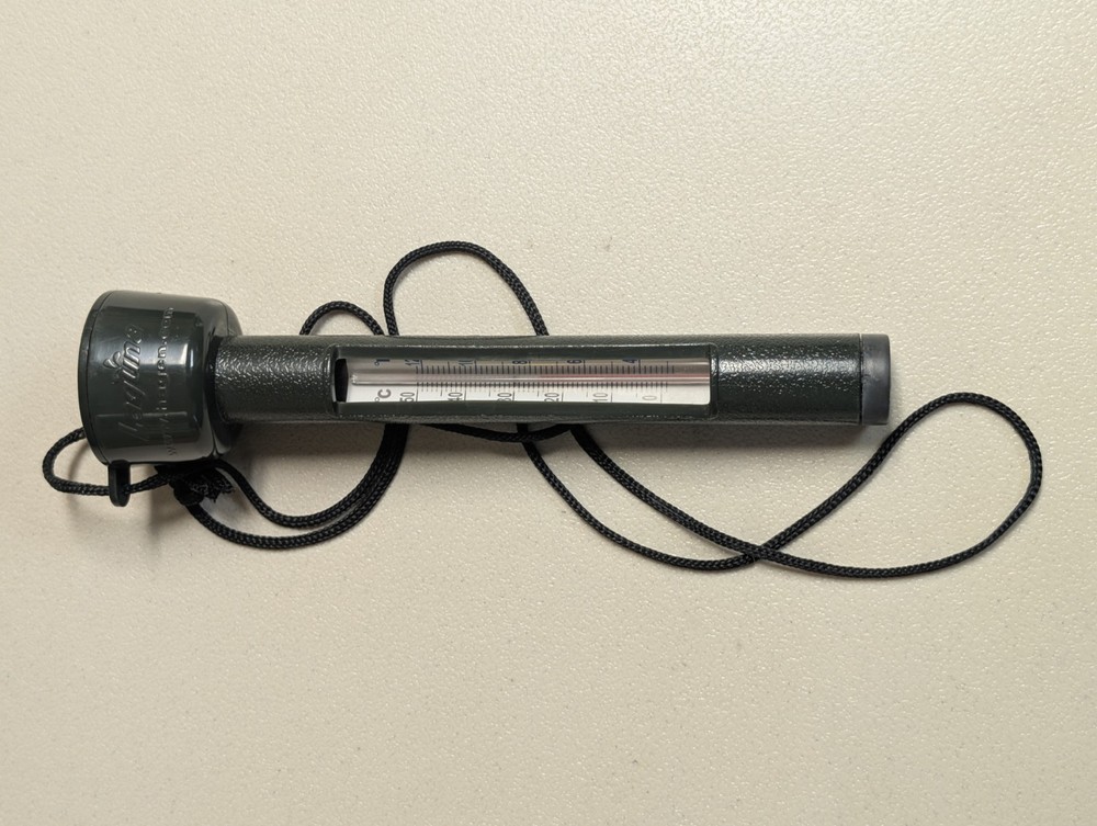 Laguna Floating Tank Thermometer
