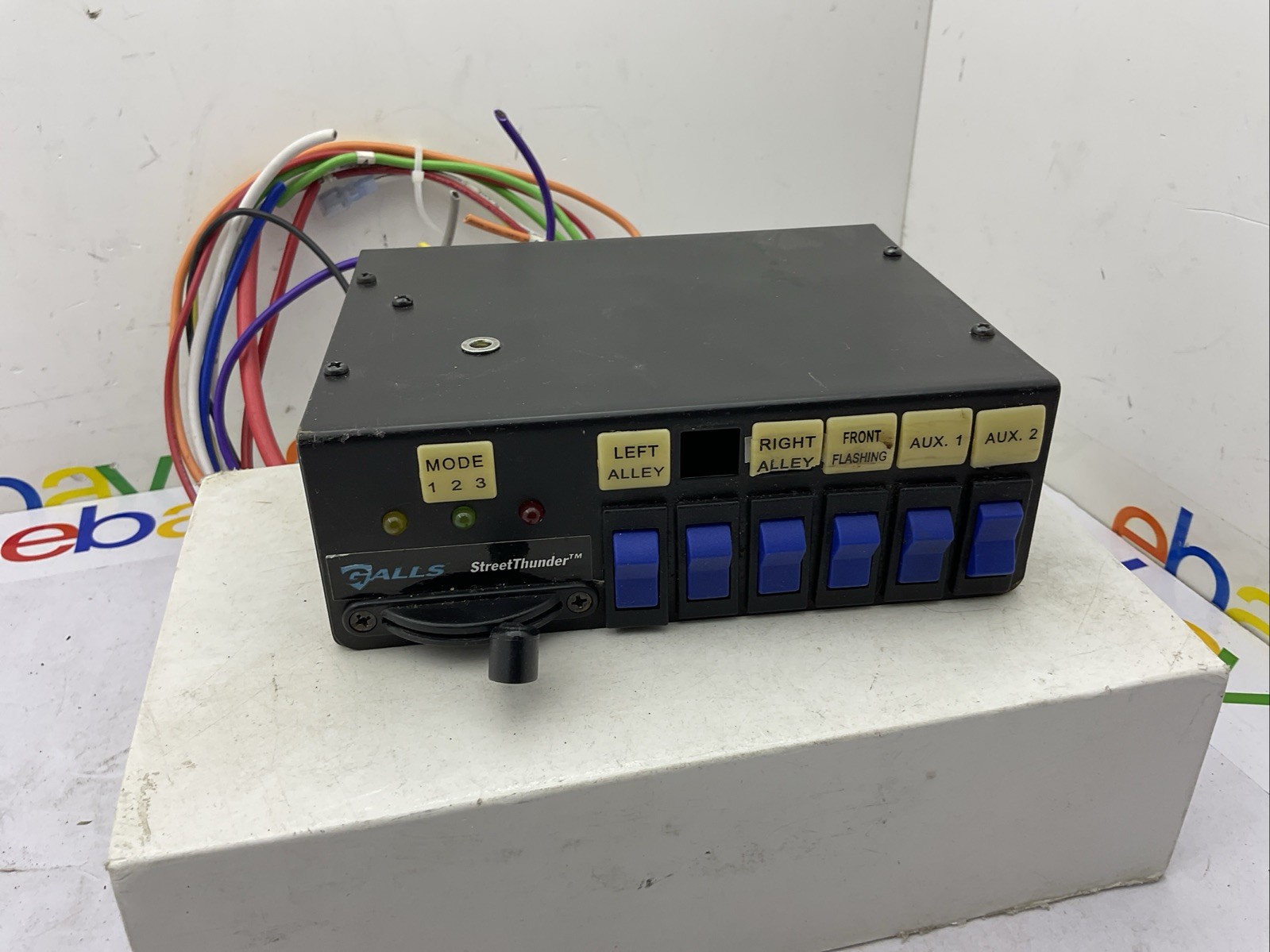 Galls Street Thunder 6 Function Switch Box With 3 Way Slider All 20 amp fuses