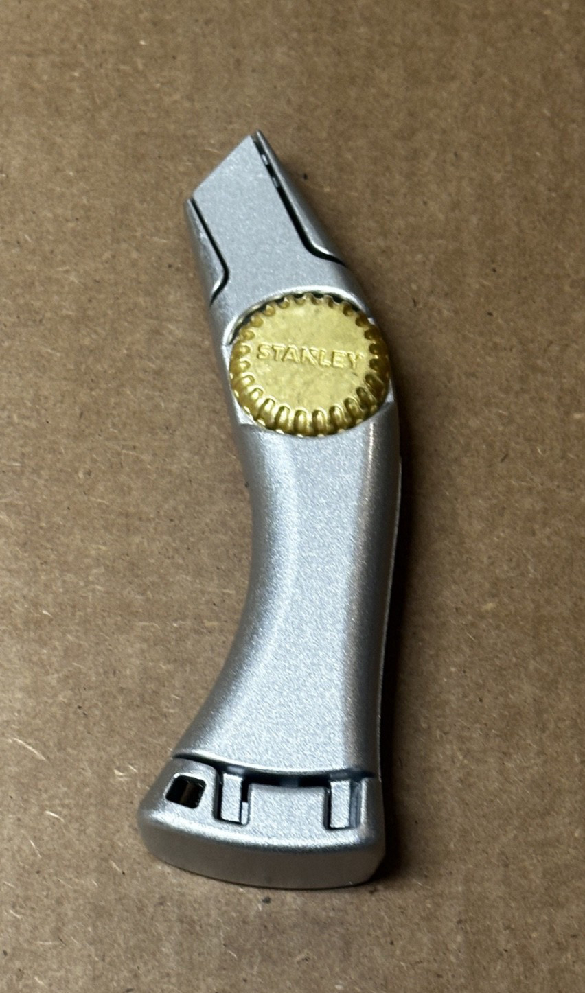 STANLEY 10-550M Titan Fixed Blade Trimming Knife 10-550