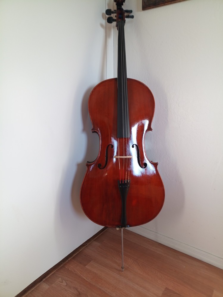 cello 4/4 used with hard case