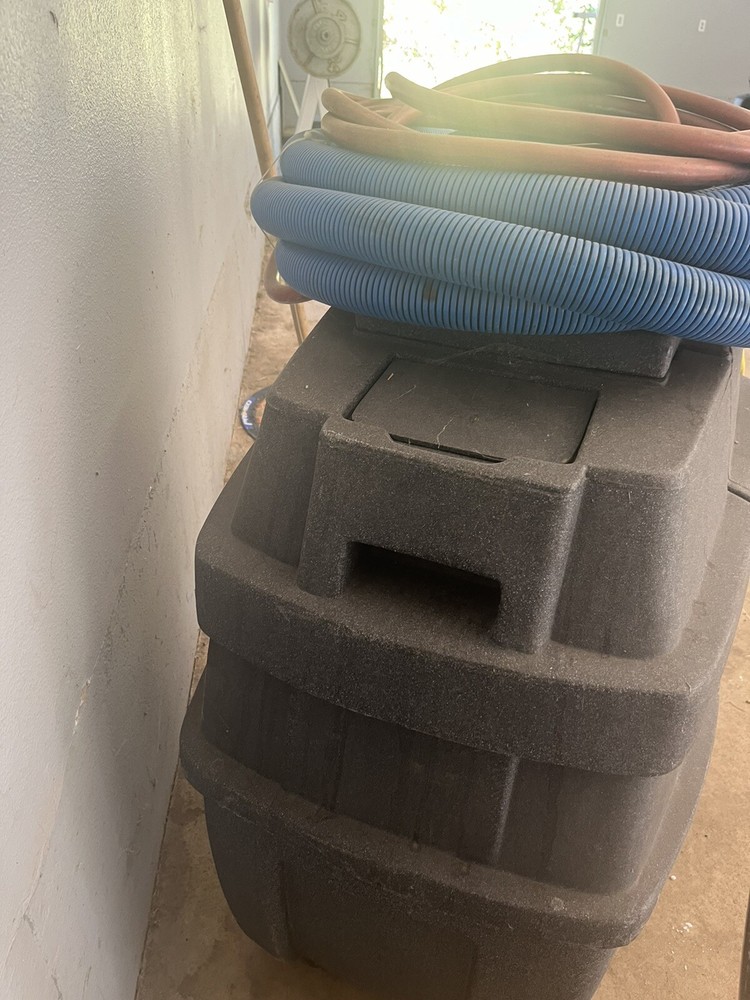 Shadow Carpet Extractor