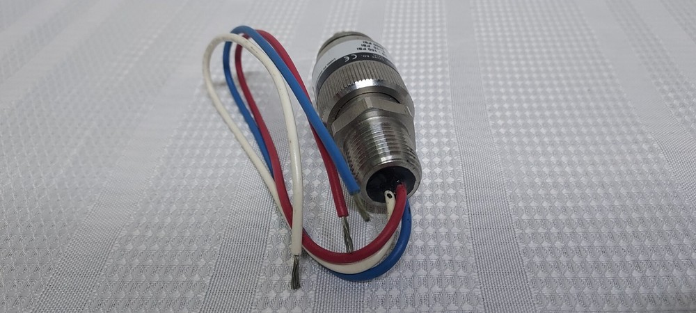 New! Ashcroft APANSDCS01 Pressure Switch (#30215)