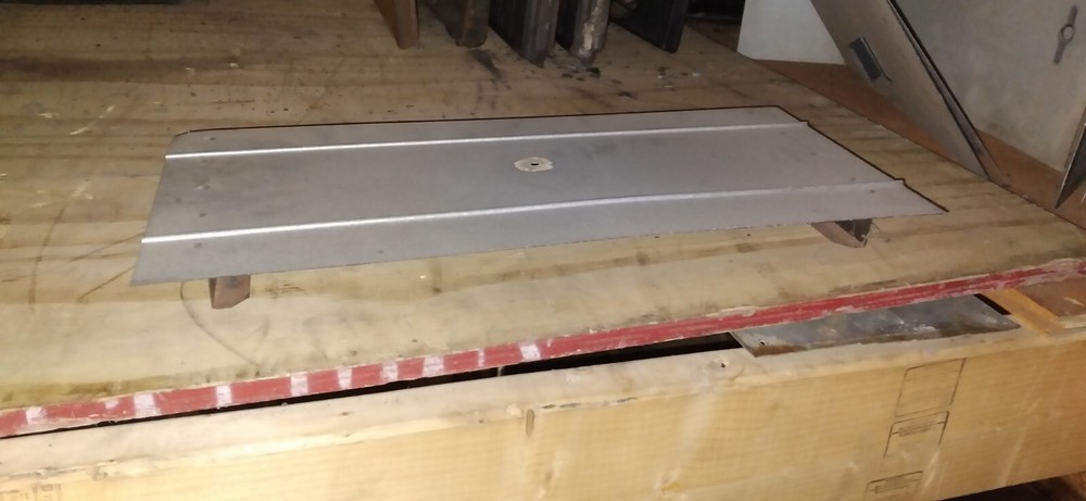 Jotul 8 Button Heat Shield Screen Holder