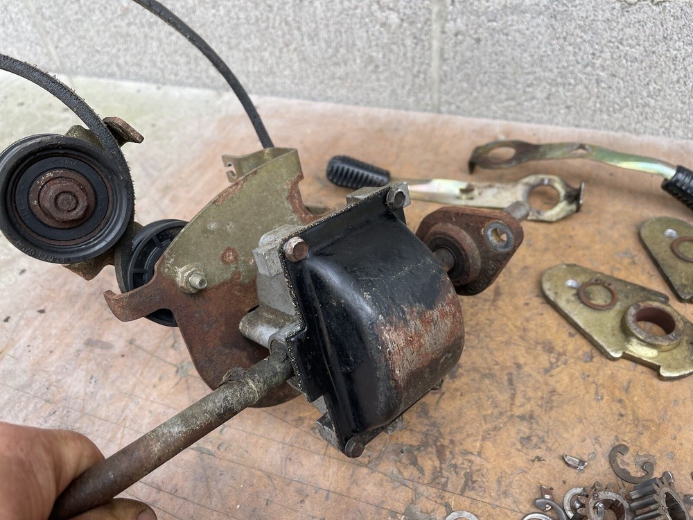 ARIENS MOWER TRANSMISSION 51110500
