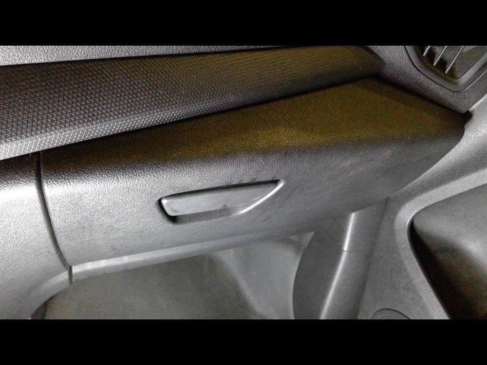 TRANSCNCT 2017 Glove Box 411032