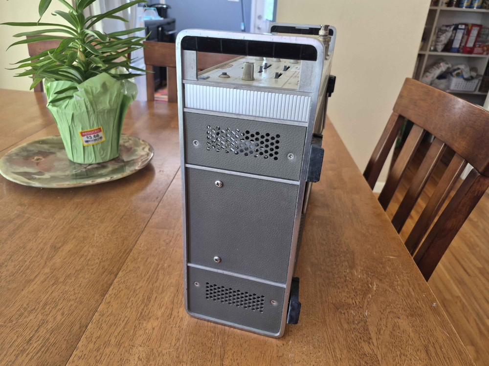 Hewlett Packard 8008A Pulse Generator