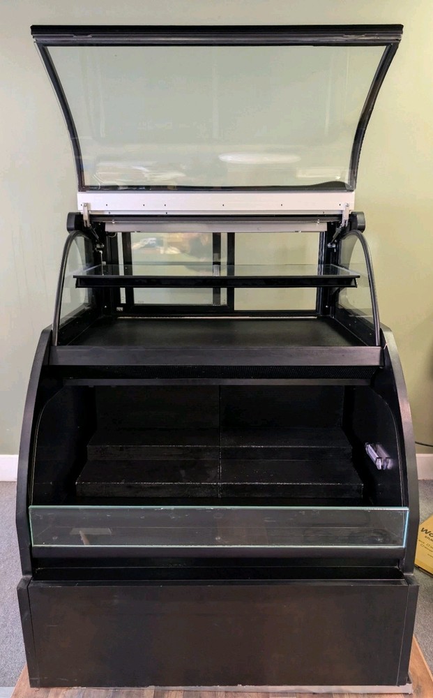 Structural Concepts Encore Refrigerated MODEL HOU3852R Self Serv Dual Zone