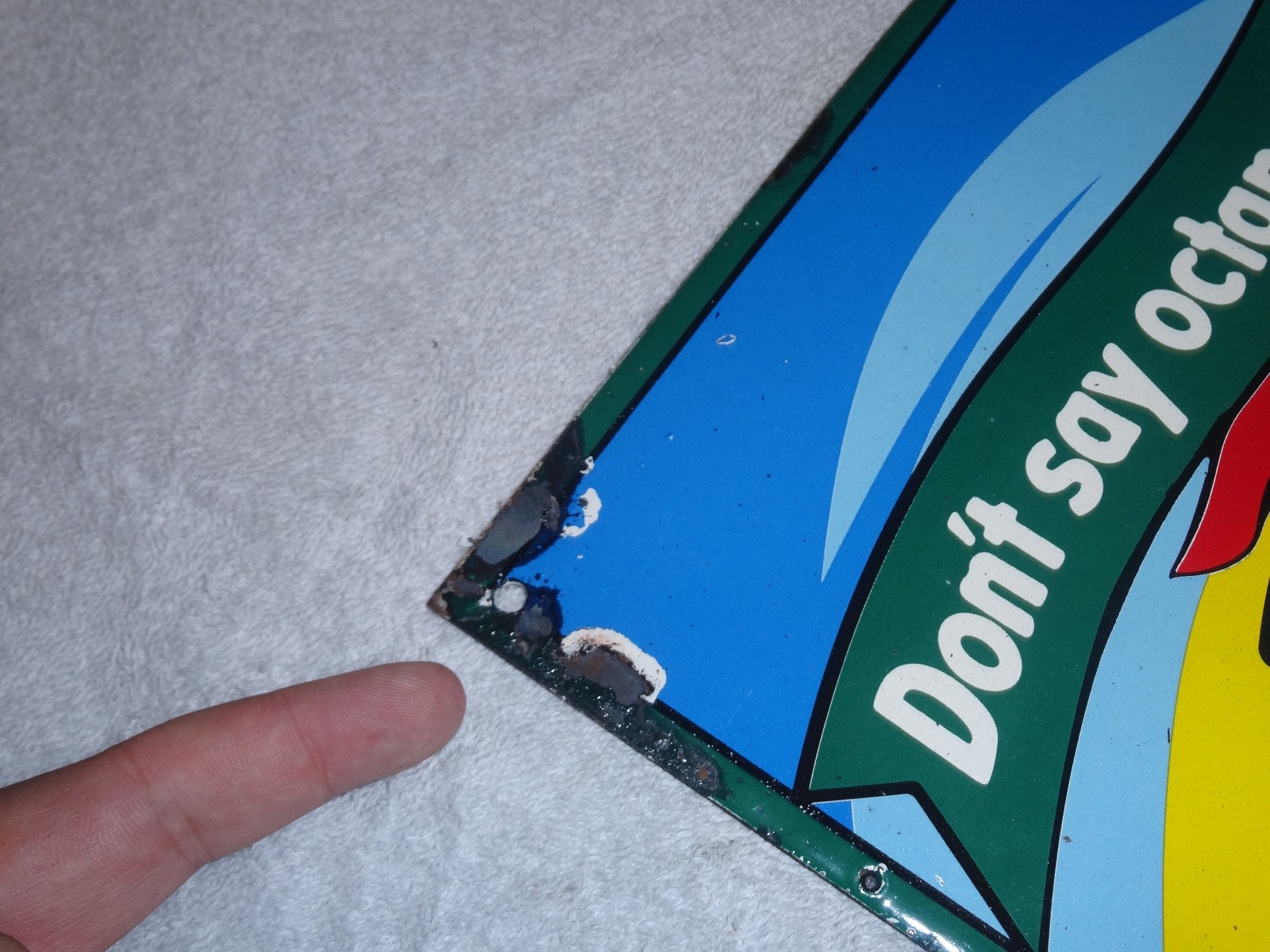 VINTAGE 1946 CONOCO N-TANE SUPERMAN GASOLINE 16" PORCELAIN METAL COMIC BOOK SIGN