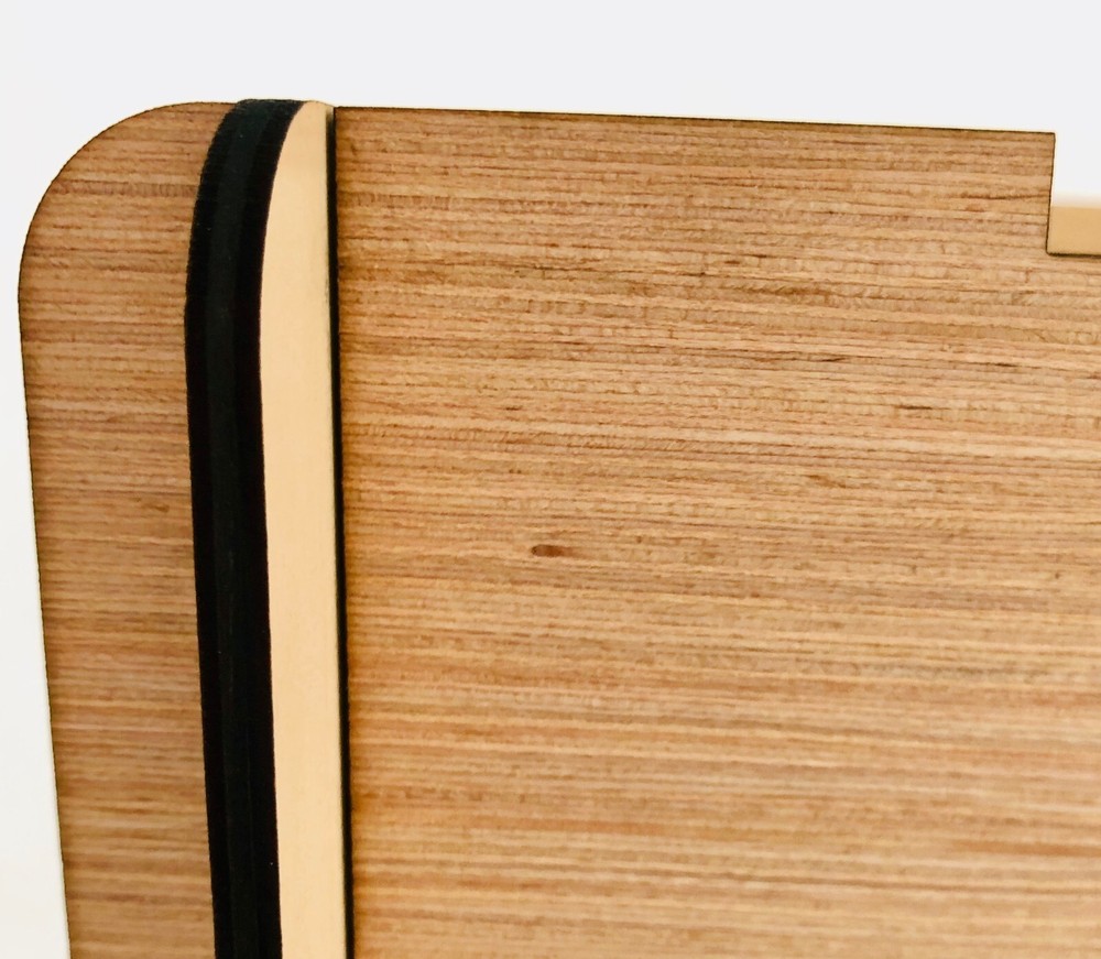 Comic Storage & Display Short Box PLUS Marvel's Fantastic Zero #33 Comic