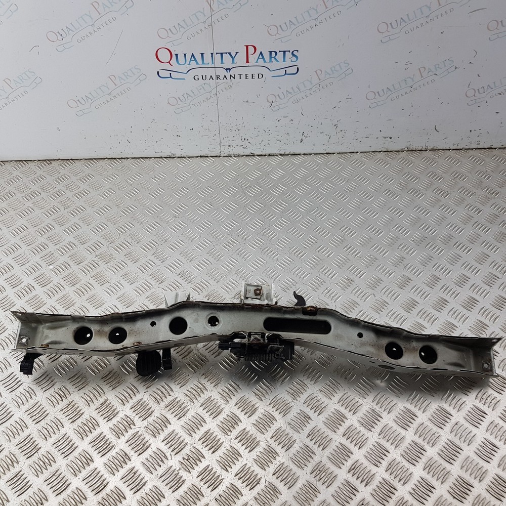 TOYOTO VERSO SLAM PANEL UPPER BONNET LOCK 2013 MK2