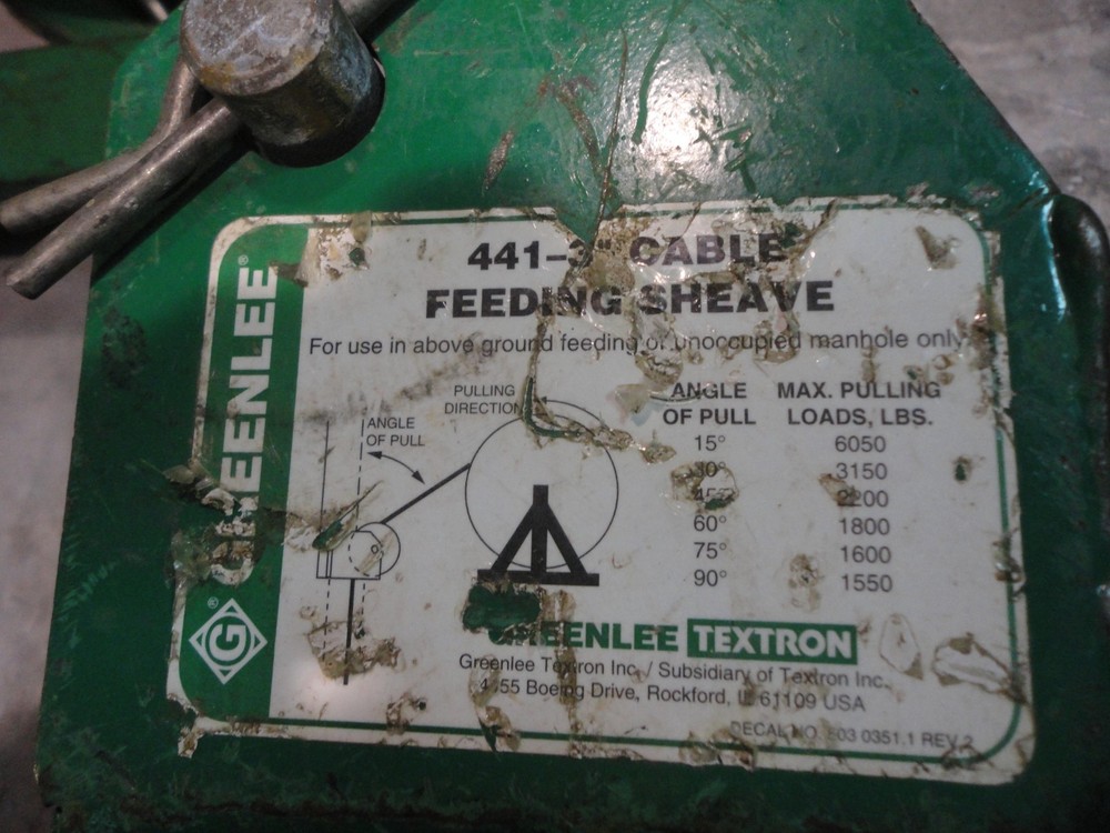 GREENLEE "SUPER" Tugger Cable Puller with all Hardware and Storage Box