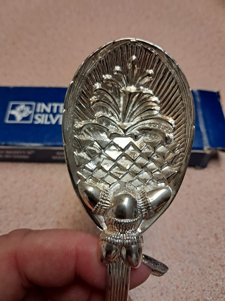 International Silver Plated Serving Spoon PINEAPPLE Design 5 3/4" New Vintage