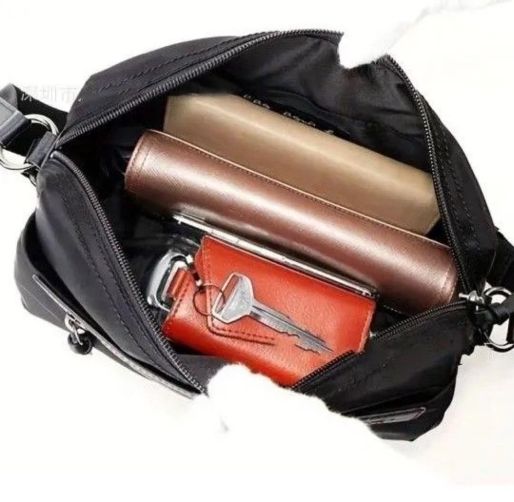Agnès b. Black Shoulder Bag
