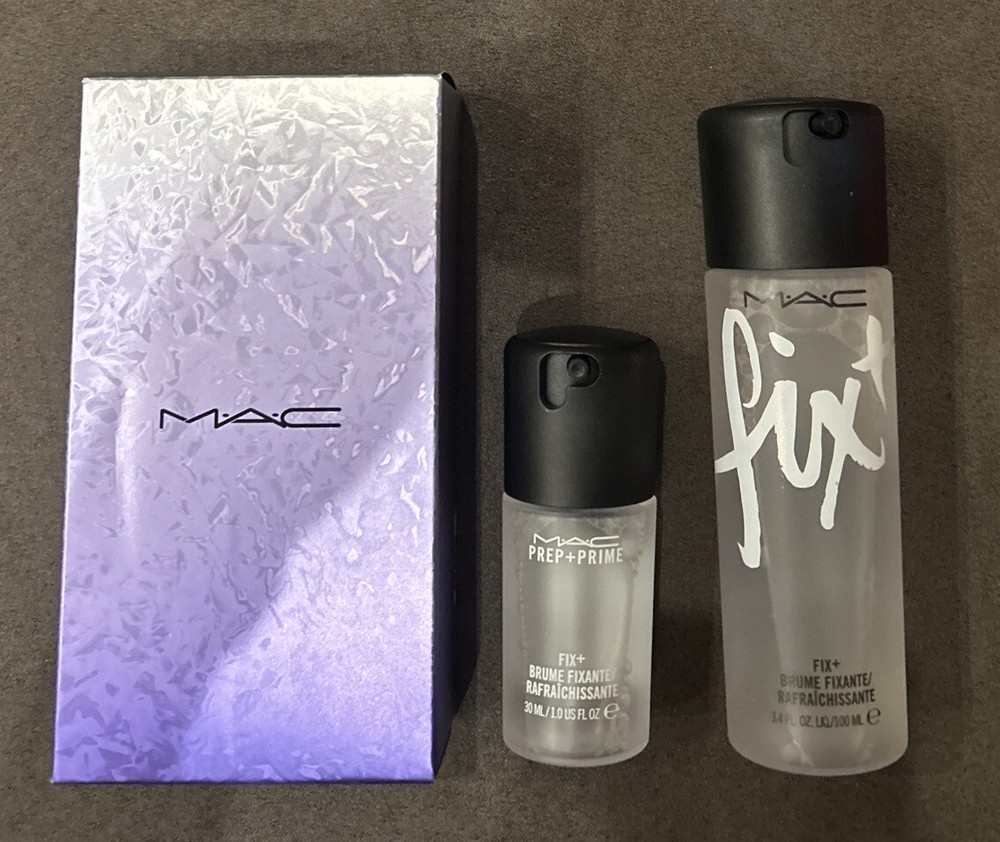 Mac Singles' Day Fix Kit 2 Pcs Set   New With Box