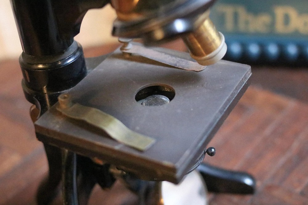 Antique Brass Labratory Microscope – Working Order